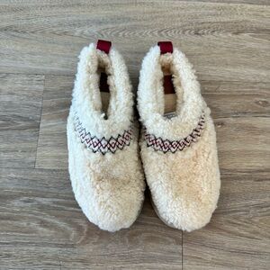 Tazz braid platform UGG